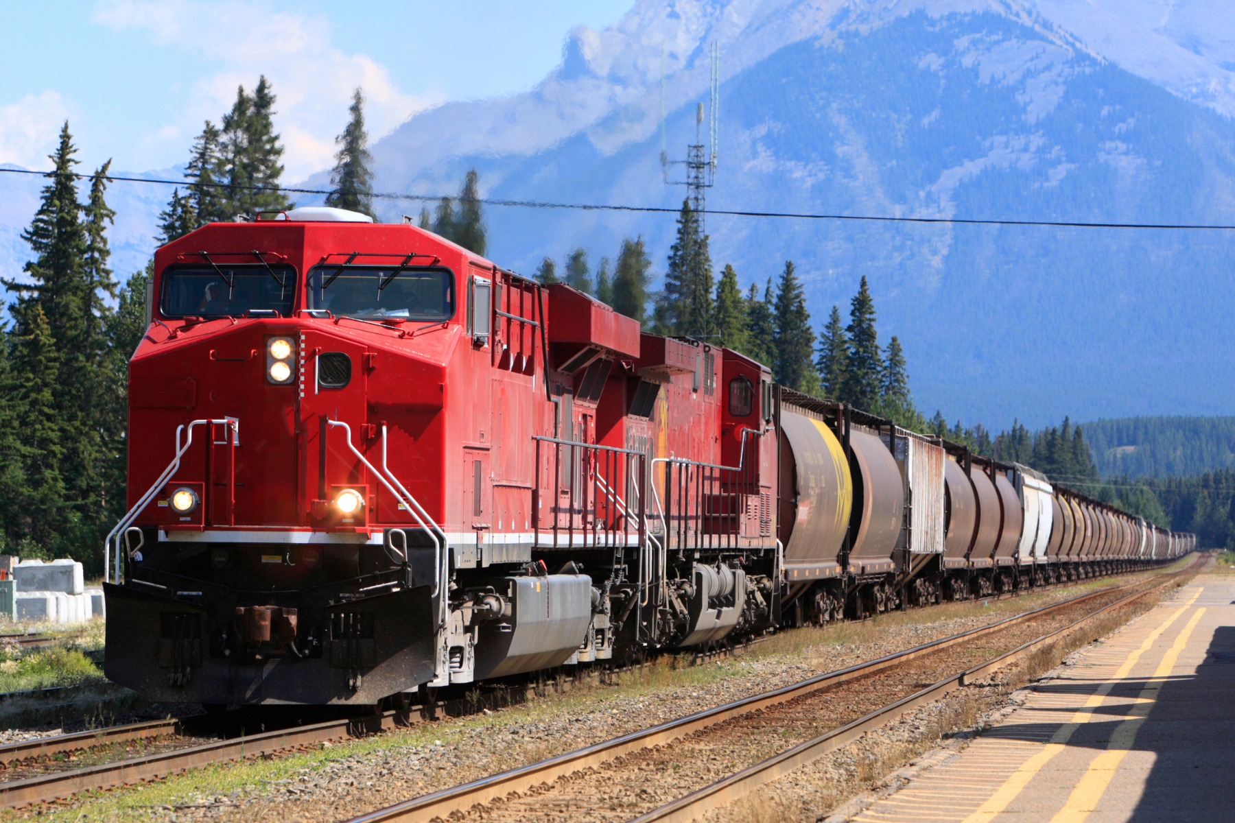 Uncovering the Rich History of Colorado Springs: From Pikes Peak to Little London